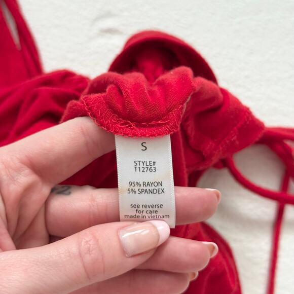 Active USA Red Ruched Drawstring Crop Top, Size Small - Picture 5 of 6